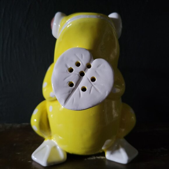 Vintage 1970’s Whimsical Frog Watering Pitcher Yellow With White Polka Dots - Picture 3 of 7
